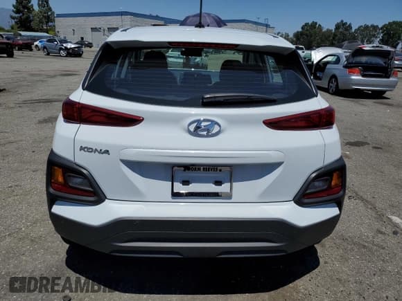 ✅ 2021 Hyundai Kona SE • VIN: KM8K12AA4MU601821 • Лот: 58746413. Опубликован ранее на Copart с пробегом 17 702 миль. Бесплатный доступ к архиву аукционных продаж из США и подробный отчёт об истории автомобиля на DreamBid. Изображение 6.