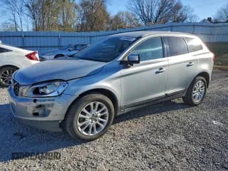 ✅ 2010 Volvo XC60 3.0T • VIN: YV4992DZ2A2023297 • Лот: 97286645. Опубликован ранее на Copart с пробегом 183 627 миль. Бесплатный доступ к архиву аукционных продаж из США и подробный отчёт об истории автомобиля на DreamBid. Изображение 1.