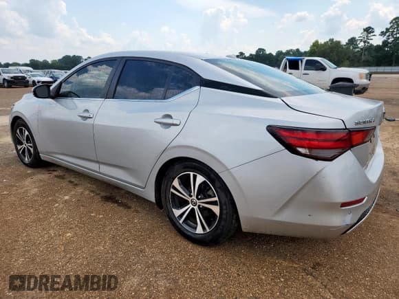 ✅ 2020 Nissan Sentra SV • VIN: 3N1AB8CV4LY236636 • Lot: 81411745. Wystawiony na Copart z przebiegiem 82 723 mil. Bezpłatny archiwum sprzedaży aukcyjnych z USA i szczegółowy raport historii pojazdu na DreamBid. Zdjęcie 2.