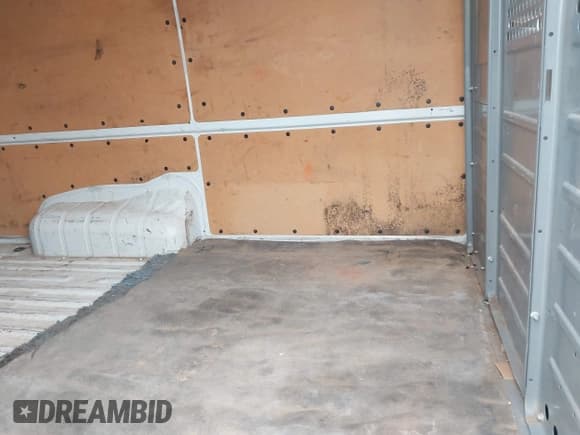 ✅ 2018 Nissan NV Cargo SV • VIN: 1N6AF0LYXJN804876 • Lot: 43155405. Listed on IAAI with 56,243 mi. Free auction sales archive from the USA and detailed vehicle history report at DreamBid. Image 8.