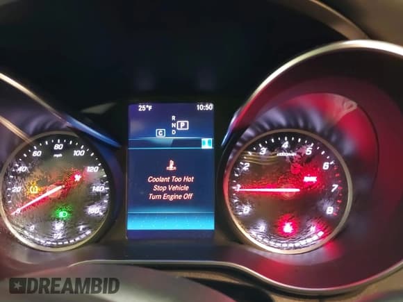 ✅ 2020 Mercedes-Benz C 300 • VIN: 55SWF8EB0LU329724 • Lot: 41384132. Wystawiony na IAAI z przebiegiem 58 570 mil. Bezpłatny archiwum sprzedaży aukcyjnych z USA i szczegółowy raport historii pojazdu na DreamBid. Zdjęcie 7.