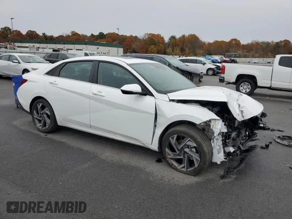 ✅ 2025 Hyundai Elantra Limited • VIN: KMHLP4DG1SU030350 • Лот: 90933925. Опубликован ранее на Copart с пробегом 9 412 миль. Бесплатный доступ к архиву аукционных продаж из США и подробный отчёт об истории автомобиля на DreamBid. Изображение 4.