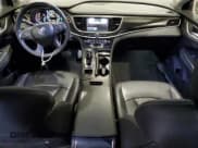 ✅ 2019 Buick LaCrosse Essence • VIN: 1G4ZP5SZ7KU112068 • Lot: 83086984. Wystawiony na Copart z przebiegiem 34 260 mil. Bezpłatny archiwum sprzedaży aukcyjnych z USA i szczegółowy raport historii pojazdu na DreamBid. Zdjęcie 8.