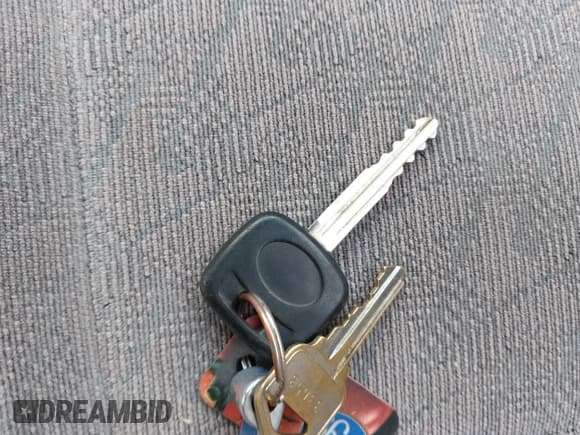 ✅ 2002 Toyota Tacoma PreRunner • VIN: 5TESM92N62Z097492 • Lot: 42132865. Wystawiony na IAAI z przebiegiem 138 624 mil. Bezpłatny archiwum sprzedaży aukcyjnych z USA i szczegółowy raport historii pojazdu na DreamBid. Zdjęcie 11.