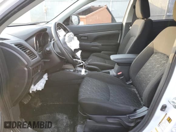 ✅ 2022 Mitsubishi Outlander Sport SE • VIN: JA4AJVAW8NU604875 • Lot: 79654684. Wystawiony na Copart z przebiegiem 49 361 mil. Bezpłatny archiwum sprzedaży aukcyjnych z USA i szczegółowy raport historii pojazdu na DreamBid. Zdjęcie 7.