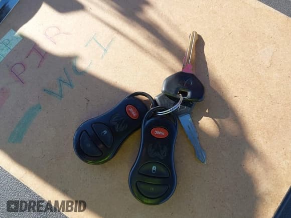 ✅ 2000 Dodge Dakota Sport • VIN: 1B7GG2AN5YS666299 • Lot: 43701291. Listed on IAAI with 205,092 mi. Free auction sales archive from the USA and detailed vehicle history report at DreamBid. Image 11.