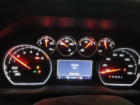 ✅ 2022 Chevrolet Silverado 1500 Custom • VIN: 3GCPYBEK8NG164578 • Lot: 51299555. Wystawiony na Copart z przebiegiem 34 630 mil. Bezpłatny archiwum sprzedaży aukcyjnych z USA i szczegółowy raport historii pojazdu na DreamBid. Zdjęcie 9.