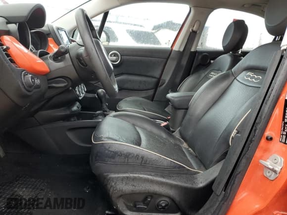 ✅ 2017 FIAT 500X Lounge • VIN: ZFBCFXDB7HP616011 • Lot: 59060524. Listed on Copart with 50,980 mi. Free auction sales archive from the USA and detailed vehicle history report at DreamBid. Image 7.