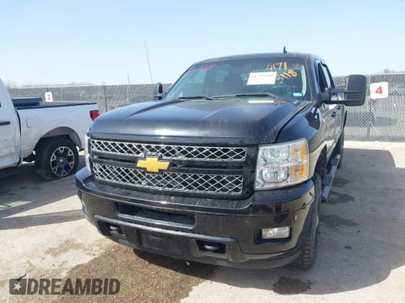 ✅ 2012 Chevrolet Silverado 2500HD LT • VIN: 1GC1KXCG2CF156820 • Лот: 41713118. Опубликован ранее на IAAI с пробегом 143 893 миль. Бесплатный доступ к архиву аукционных продаж из США и подробный отчёт об истории автомобиля на DreamBid. Изображение 17.