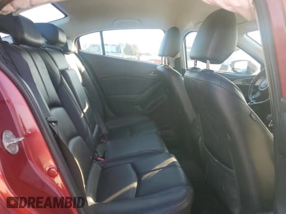 ✅ 2018 Mazda 3 Touring • VIN: 3MZBN1V34JM173230 • Lot: 85895894. Wystawiony na Copart z przebiegiem 62 719 mil. Bezpłatny archiwum sprzedaży aukcyjnych z USA i szczegółowy raport historii pojazdu na DreamBid. Zdjęcie 10.