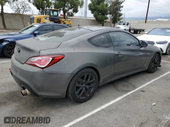 ✅ 2013 Hyundai Genesis Coupe 2.0T • VIN: KMHHT6KD4DU091636 • Lot: 81817935. Listed on Copart with 105,505 mi. Free auction sales archive from the USA and detailed vehicle history report at DreamBid. Image 3.