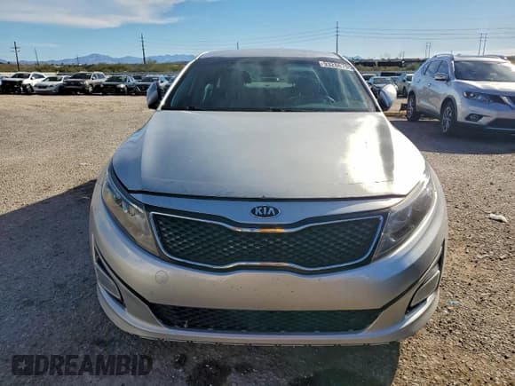 ✅ 2014 Kia Optima LX • VIN: KNAGM4A72E5489627 • Lot: 93286705. Listed on Copart with 110,442 mi. Free auction sales archive from the USA and detailed vehicle history report at DreamBid. Image 5.