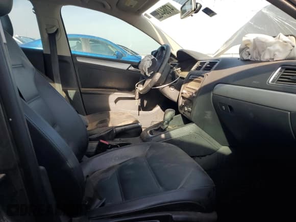 ✅ 2013 Volkswagen Jetta SE • VIN: 3VWDX7AJXDM221876 • Lot: 47864455. Listed on Copart with 61,313 mi. Free auction sales archive from the USA and detailed vehicle history report at DreamBid. Image 7.