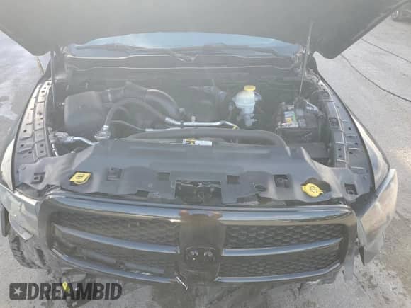 2017 Ram 1500 Express z VIN 3C6RR7KT9HG637366, wystawiony jako Copart lot #87071235 z przebiegiem 125 189 mil mil oraz Szkoda całkowita • Salvage title. Historia ofert i sprzedaży dostępna na DreamBid. Obrazek 11.