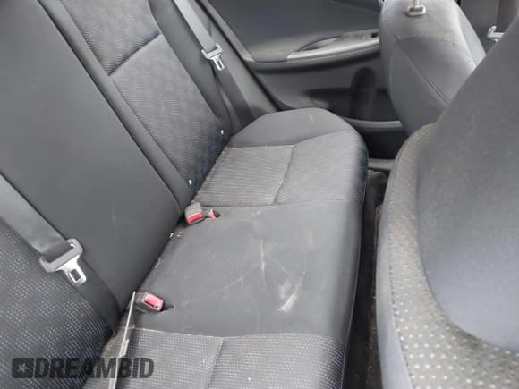 ✅ 2009 Toyota Corolla LE • VIN: 2T1BU40E89C103847 • Lot: 43513967. Listed on IAAI with 79,698 mi. Free auction sales archive from the USA and detailed vehicle history report at DreamBid. Image 8.