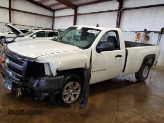 2007 Chevrolet Silverado 1500 Work Truck с VIN 1GCEC14C27Z546778, выставлен на аукционе Copart как лот 66262345 с пробегом 131 104 миль миль и Списание • Salvage title. История ставок и продаж доступна на DreamBid. Изображение 1.