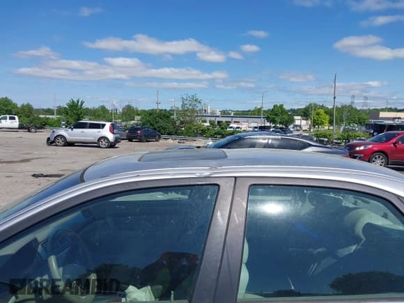 ✅ 2004 Volvo S80 • VIN: YV1TS59H441370987 • Лот: 42296964. Опубликован ранее на IAAI с пробегом 137 490 миль. Бесплатный доступ к архиву аукционных продаж из США и подробный отчёт об истории автомобиля на DreamBid. Изображение 20.