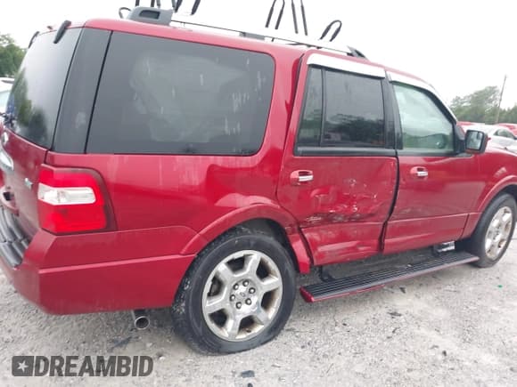 ✅ 2013 Ford Expedition Limited • VIN: 1FMJU1K52DEF35018 • Лот: 42210821. Опубликован ранее на IAAI с пробегом 129 168 миль. Бесплатный доступ к архиву аукционных продаж из США и подробный отчёт об истории автомобиля на DreamBid. Изображение 6.