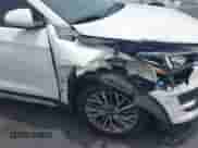 2020 Hyundai Tucson SEL с VIN KM8J33AL0LU193801, выставлен на аукционе IAAI как лот 42415553 с пробегом 116 665 миль миль и . История ставок и продаж доступна на DreamBid. Изображение 18.