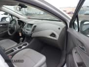 ✅ 2018 Chevrolet Cruze LS • VIN: 1G1BC5SM0J7218504 • Lot: 43614029. Listed on IAAI with 81,472 mi. Free auction sales archive from the USA and detailed vehicle history report at DreamBid. Image 5.