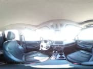 ✅ 2019 Hyundai Santa Fe Limited • VIN: 5NMS5CAA0KH067090 • Lot: 81032545. Wystawiony na Copart z przebiegiem 106 805 mil. Bezpłatny archiwum sprzedaży aukcyjnych z USA i szczegółowy raport historii pojazdu na DreamBid. Zdjęcie 15.