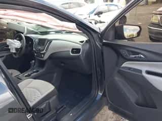 2020 Chevrolet Equinox LS с VIN 3GNAXHEV4LS504137, выставлен на аукционе IAAI как лот 43304408 с пробегом 73 850 миль миль и . История ставок и продаж доступна на DreamBid. Изображение 5.