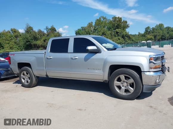 ✅ 2018 Chevrolet Silverado 1500 LT • VIN: 1GCUKREC3JF110297 • Лот: 43307921. Опубликован ранее на IAAI с пробегом 83 209 миль. Бесплатный доступ к архиву аукционных продаж из США и подробный отчёт об истории автомобиля на DreamBid. Изображение 13.