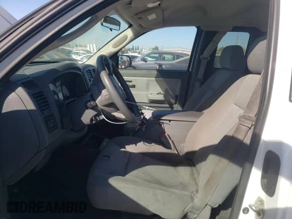 2007 Dodge Dakota ST with VIN 1D7HE22K87S232235, listed as a Copart auction lot 71441684 with 186,596 mi miles and Salvage title. Bid and sale history available at DreamBid. Image 7.