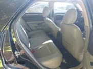 ✅ 2007 Chrysler 300 Limited • VIN: 2C3KK53G97H758972 • Lot: 43413836. Wystawiony na IAAI z przebiegiem 179 390 mil. Bezpłatny archiwum sprzedaży aukcyjnych z USA i szczegółowy raport historii pojazdu na DreamBid. Zdjęcie 8.