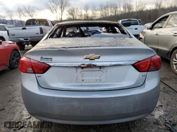 ✅ 2017 Chevrolet Impala LT • VIN: 2G1105S34H9186032 • Лот: 82271163. Опубликован ранее на Copart с пробегом Не указан. Бесплатный доступ к архиву аукционных продаж из США и подробный отчёт об истории автомобиля на DreamBid. Изображение 6.