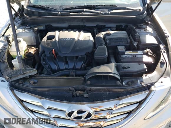 ✅ 2013 Hyundai Sonata SE • VIN: 5NPEC4AC3DH611677 • Lot: 70903024. Listed on Copart with 117,384 mi. Free auction sales archive from the USA and detailed vehicle history report at DreamBid. Image 12.
