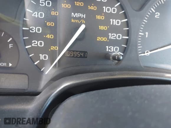 ✅ 2001 Saturn LS • VIN: 1G8JW54R31Y536527 • Lot: 43919359. Listed on IAAI with 99,541 mi. Free auction sales archive from the USA and detailed vehicle history report at DreamBid. Image 7.