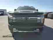 2020 Chevrolet Silverado 3500HD High Country z VIN 1GC4YVEYXLF105443, wystawiony jako Copart lot #52015675 z przebiegiem 73 070 mil mil oraz Szkoda całkowita • Salvage title. Historia ofert i sprzedaży dostępna na DreamBid. Obrazek 5.