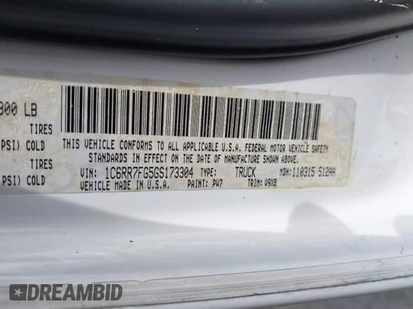 2016 Ram 1500 Express with VIN 1C6RR7FG5GS173304, listed as a IAAI auction lot 41318818 with 137,587 mi miles and . Bid and sale history available at DreamBid. Image 9.