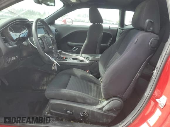 ✅ 2015 Dodge Challenger SXT • VIN: 2C3CDZAG2FH758691 • Lot: 59857064. Wystawiony na Copart z przebiegiem 68 807 mil. Bezpłatny archiwum sprzedaży aukcyjnych z USA i szczegółowy raport historii pojazdu na DreamBid. Zdjęcie 7.