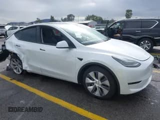 ✅ 2023 Tesla Model Y Long Range • VIN: 7SAYGDEE0PA129801 • Lot: 43740194. Wystawiony na IAAI z przebiegiem 40 066 mil. Bezpłatny archiwum sprzedaży aukcyjnych z USA i szczegółowy raport historii pojazdu na DreamBid. Zdjęcie 1.