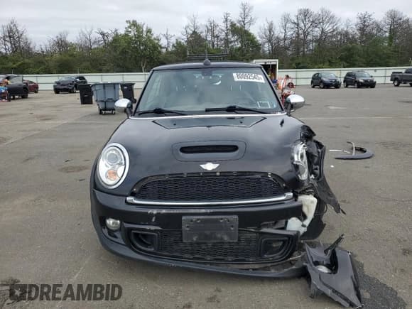 ✅ 2012 MINI Convertible S • VIN: WMWZP3C53CT249601 • Lot: 80092545. Wystawiony na Copart z przebiegiem 31 466 mil. Bezpłatny archiwum sprzedaży aukcyjnych z USA i szczegółowy raport historii pojazdu na DreamBid. Zdjęcie 5.