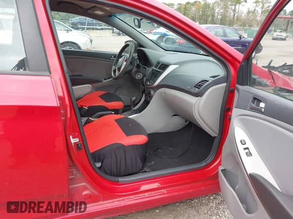 2017 Hyundai Accent SE с VIN KMHCT5AE7HU338393, выставлен на аукционе IAAI как лот 43169909 с пробегом 232 147 миль миль и . История ставок и продаж доступна на DreamBid. Изображение 5.