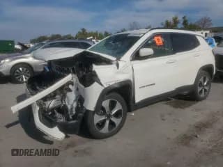 ✅ 2018 Jeep Compass Altitude • VIN: 3C4NJCBB9JT265572 • Лот: 82498165. Опубликован ранее на Copart с пробегом Не указан. Бесплатный доступ к архиву аукционных продаж из США и подробный отчёт об истории автомобиля на DreamBid. Изображение 1.