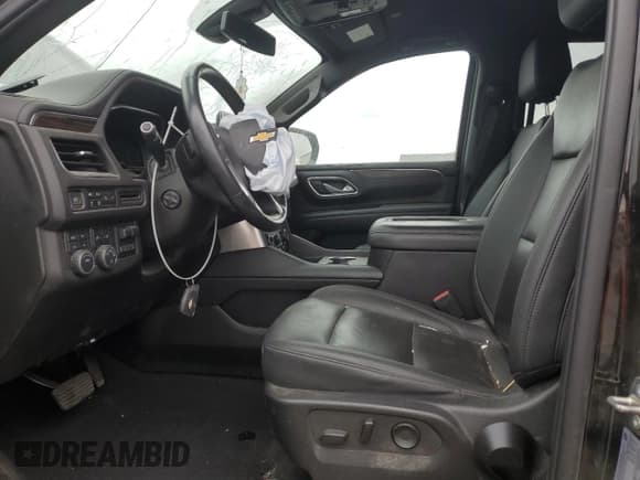 ✅ 2022 Chevrolet Suburban LT • VIN: 1GNSKCKD8NR289756 • Lot: 74534554. Wystawiony na Copart z przebiegiem Nie podano. Bezpłatny archiwum sprzedaży aukcyjnych z USA i szczegółowy raport historii pojazdu na DreamBid. Zdjęcie 7.