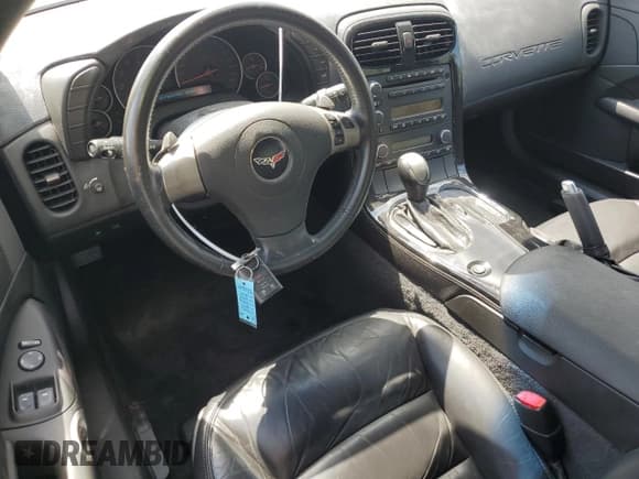 ✅ 2009 Chevrolet Corvette 1LT • VIN: 1G1YY25W195108057 • Lot: 55619465. Listed on Copart with 38,407 mi. Free auction sales archive from the USA and detailed vehicle history report at DreamBid. Image 8.