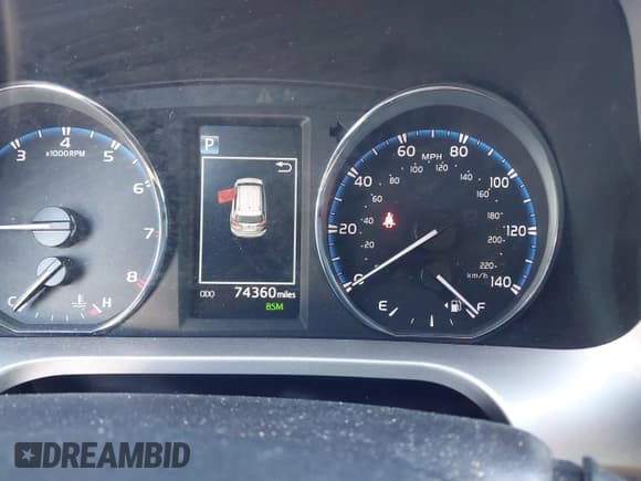 ✅ 2018 Toyota RAV4 Limited • VIN: JTMYFREV0JD109126 • Лот: 43441747. Опубликован ранее на IAAI с пробегом 74 360 миль. Бесплатный доступ к архиву аукционных продаж из США и подробный отчёт об истории автомобиля на DreamBid. Изображение 15.