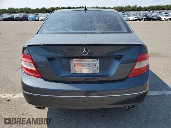 ✅ 2011 Mercedes-Benz C 300 Sport • VIN: WDDGF8BB4BR154354 • Lot: 68801654. Listed on Copart with 96,249 mi. Free auction sales archive from the USA and detailed vehicle history report at DreamBid. Image 6.