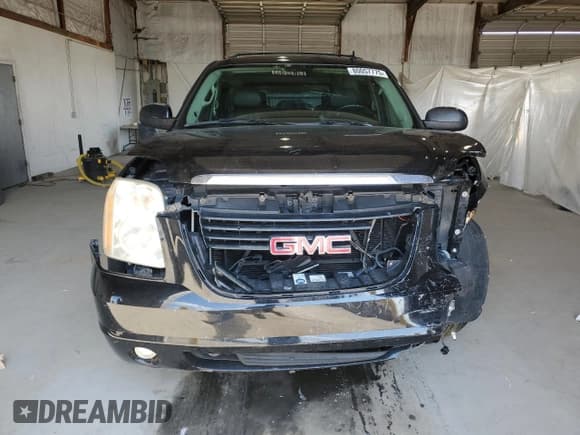✅ 2008 GMC Yukon SLT 4SB • VIN: 1GKFK13088J176388 • Лот: 80057775. Опубликован ранее на Copart с пробегом 201 758 миль. Бесплатный доступ к архиву аукционных продаж из США и подробный отчёт об истории автомобиля на DreamBid. Изображение 5.