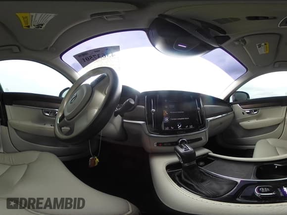 ✅ 2021 Volvo V90 • VIN: YV4A22NL0M1140964 • Лот: 43637501. Опубликован ранее на IAAI с пробегом 51 886 миль. Бесплатный доступ к архиву аукционных продаж из США и подробный отчёт об истории автомобиля на DreamBid. Изображение 18.