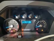 ✅ 2015 Ford F-350 XL • VIN: 1FTBF3B69FEB26198 • Lot: 49160635. Wystawiony na Copart z przebiegiem 23 746 mil. Bezpłatny archiwum sprzedaży aukcyjnych z USA i szczegółowy raport historii pojazdu na DreamBid. Zdjęcie 9.