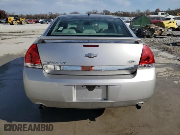 ✅ 2006 Chevrolet Impala LT 3.9L • VIN: 2G1WC581369418054 • Лот: 92167115. Опубликован ранее на Copart с пробегом 146 039 миль. Бесплатный доступ к архиву аукционных продаж из США и подробный отчёт об истории автомобиля на DreamBid. Изображение 6.