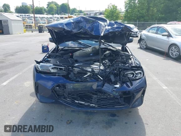 ✅ 2024 BMW 3 Series M340i xDrive • VIN: 3MW49FF04R8E25559 • Lot: 42325815. Wystawiony na IAAI z przebiegiem 8 971 mil. Bezpłatny archiwum sprzedaży aukcyjnych z USA i szczegółowy raport historii pojazdu na DreamBid. Zdjęcie 12.