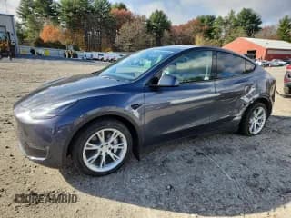 ✅ 2023 Tesla Model Y Long Range • VIN: 7SAYGDEE2PA034446 • Lot: 91852445. Wystawiony na Copart z przebiegiem 27 533 mil. Bezpłatny archiwum sprzedaży aukcyjnych z USA i szczegółowy raport historii pojazdu na DreamBid. Zdjęcie 1.