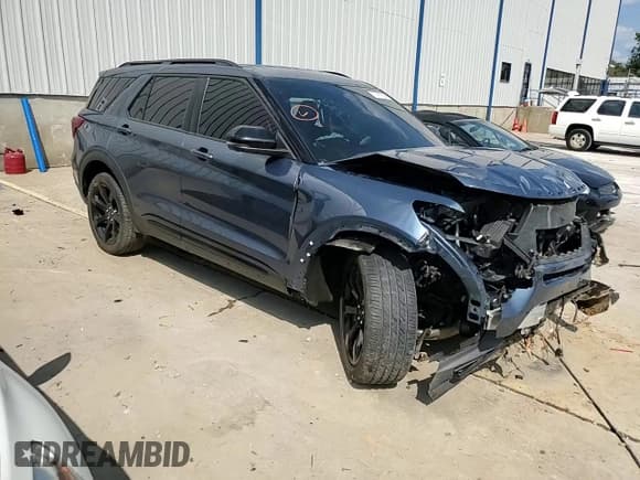 ✅ 2020 Ford Explorer ST • VIN: 1FM5K8GC1LGA08193 • Lot: 71417535. Wystawiony na Copart z przebiegiem 119 307 mil. Bezpłatny archiwum sprzedaży aukcyjnych z USA i szczegółowy raport historii pojazdu na DreamBid. Zdjęcie 15.